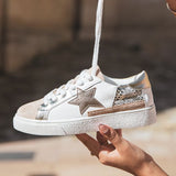 BASKETS FEMME MULTIMATIÈRES DORÉES À ÉTOILE GLITTER - Casualmode.fr