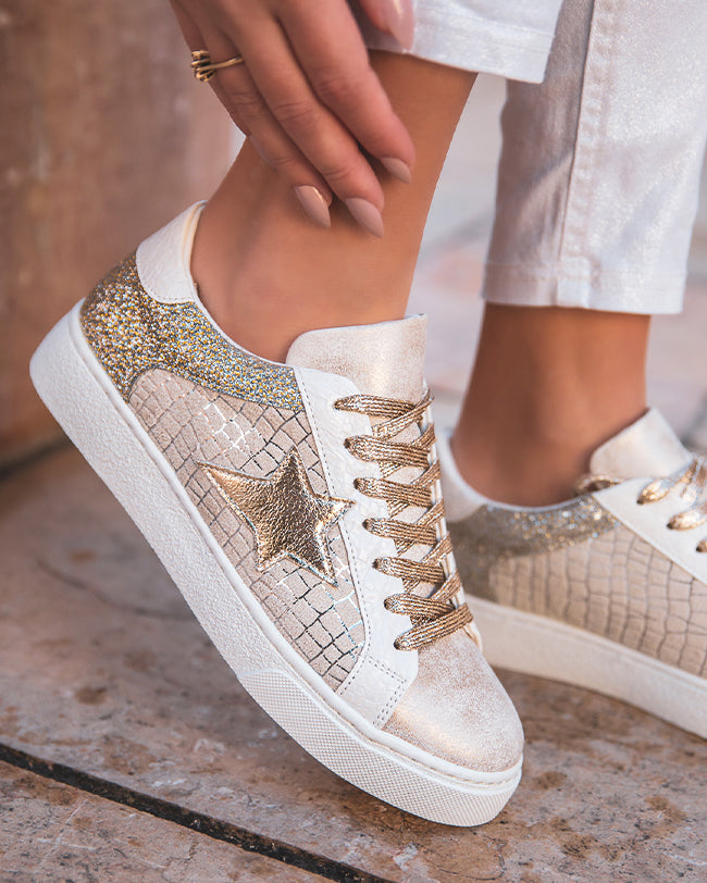 BASKETS DORÉES FEMME À PAILLETTES ET ÉTOILE SCINTILLANTE - Casualmode.fr
