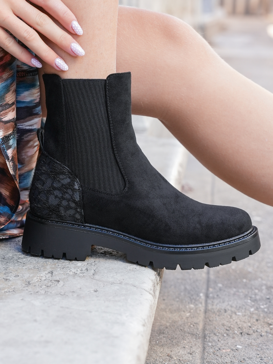 BOTTINES NOIRES À ÉLASTIQUES & ZIP - Casualmode.fr