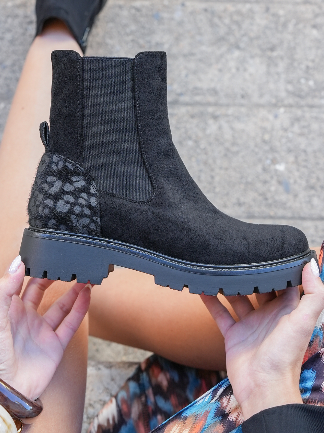 BOTTINES NOIRES À ÉLASTIQUES & ZIP - Casualmode.fr