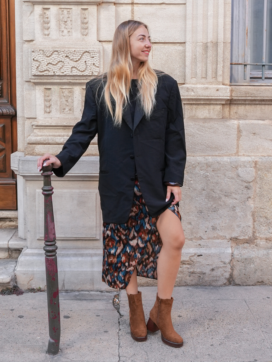 BOTTINES CAMEL À TALON ÉPAIS EN SUÉDINE - Casualmode.fr