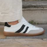 SNEAKERS BLANCHES FEMME STYLE RÉTRO AVEC SEMELLE GOMME