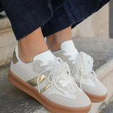 SNEAKERS BLANCHES ET DORÉES FEMME AVEC SEMELLE GOMME
