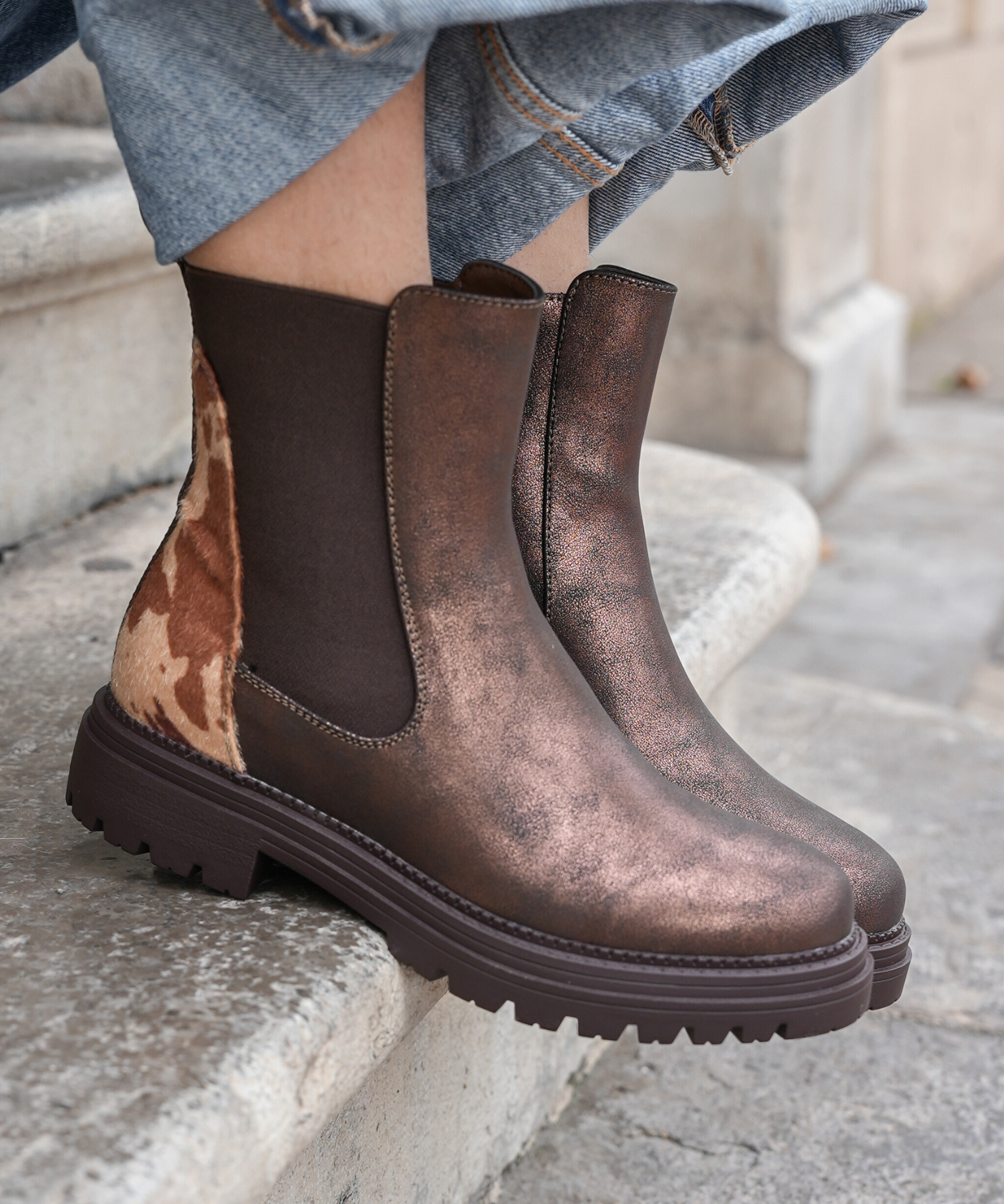 BOTTINES CHELSEA MARRON – DÉTAIL LÉOPARD - Casualmode.fr