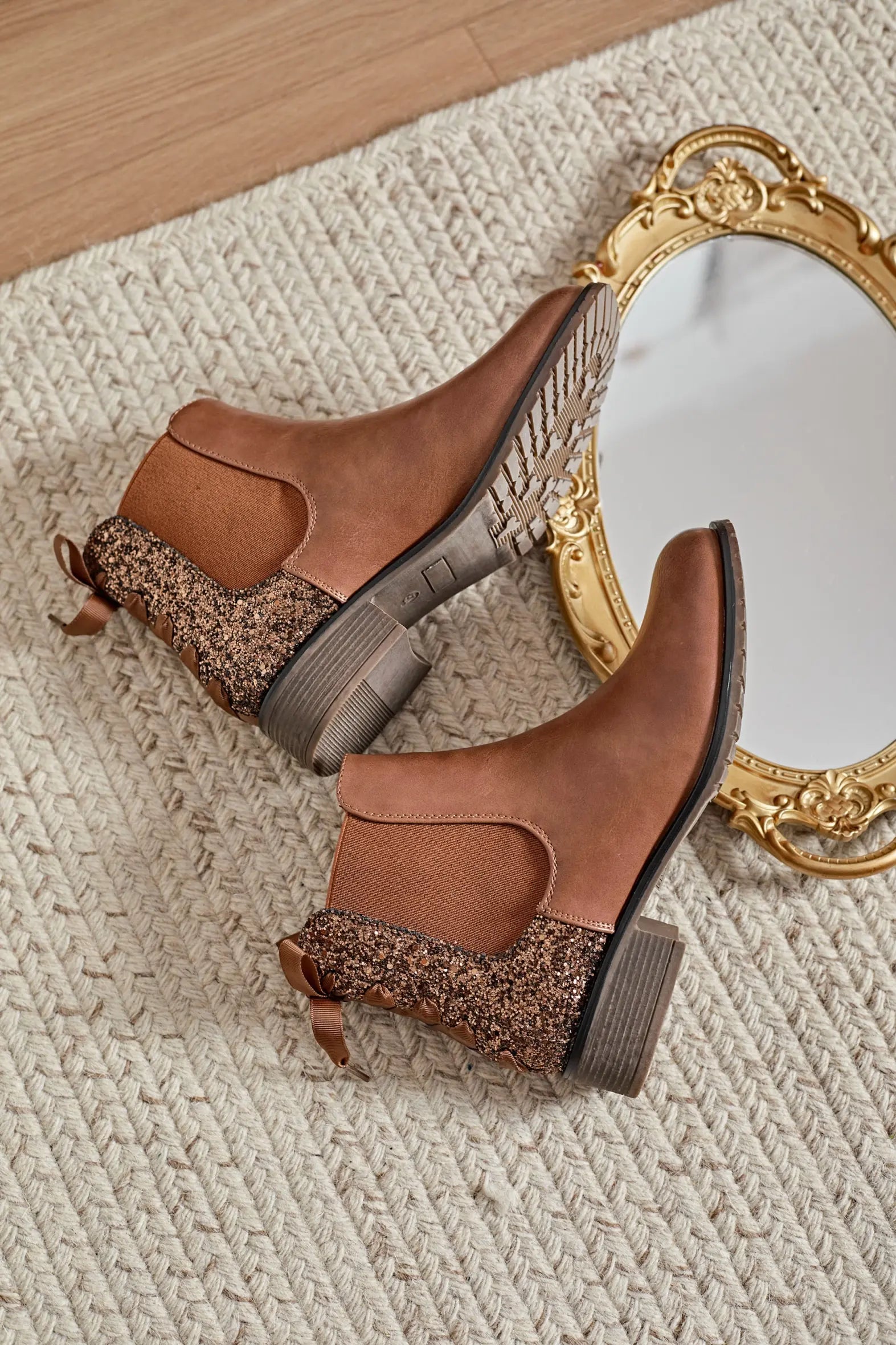 BOTTINES CAMEL GLITTER – TENDANCE & CONFORT - Casualmode.fr