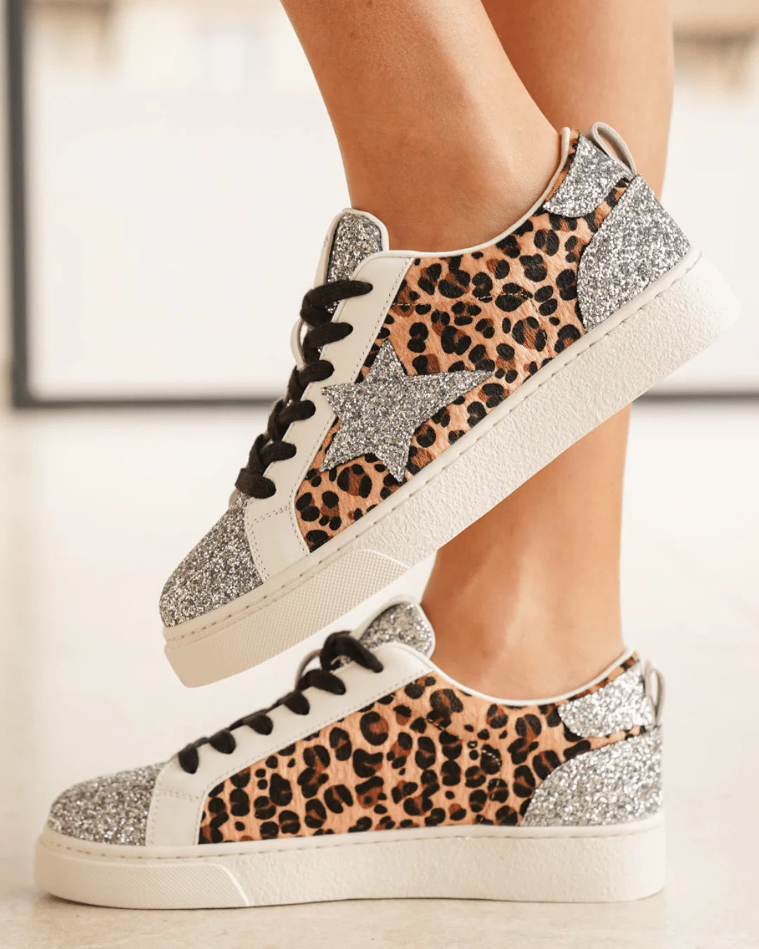 BASKET FEMME LÉOPARD ÉTOILE À LACETS - Casualmode.fr