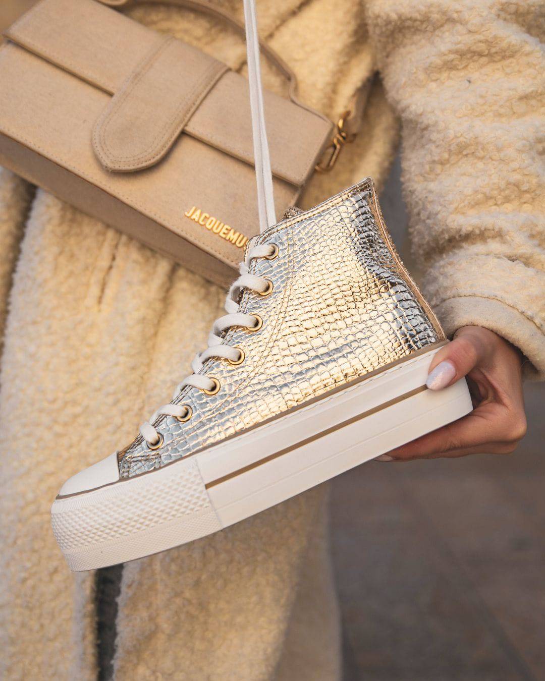 BASKETS MONTANTES FEMME DORÉES EFFET CROCO SEMELLE ÉPAISSE - Casualmode.fr