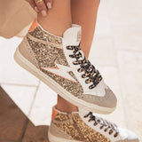 BASKETS MONTANTES FEMME PAILLETÉES OR LACETS LÉOPARD - Casualmode.fr