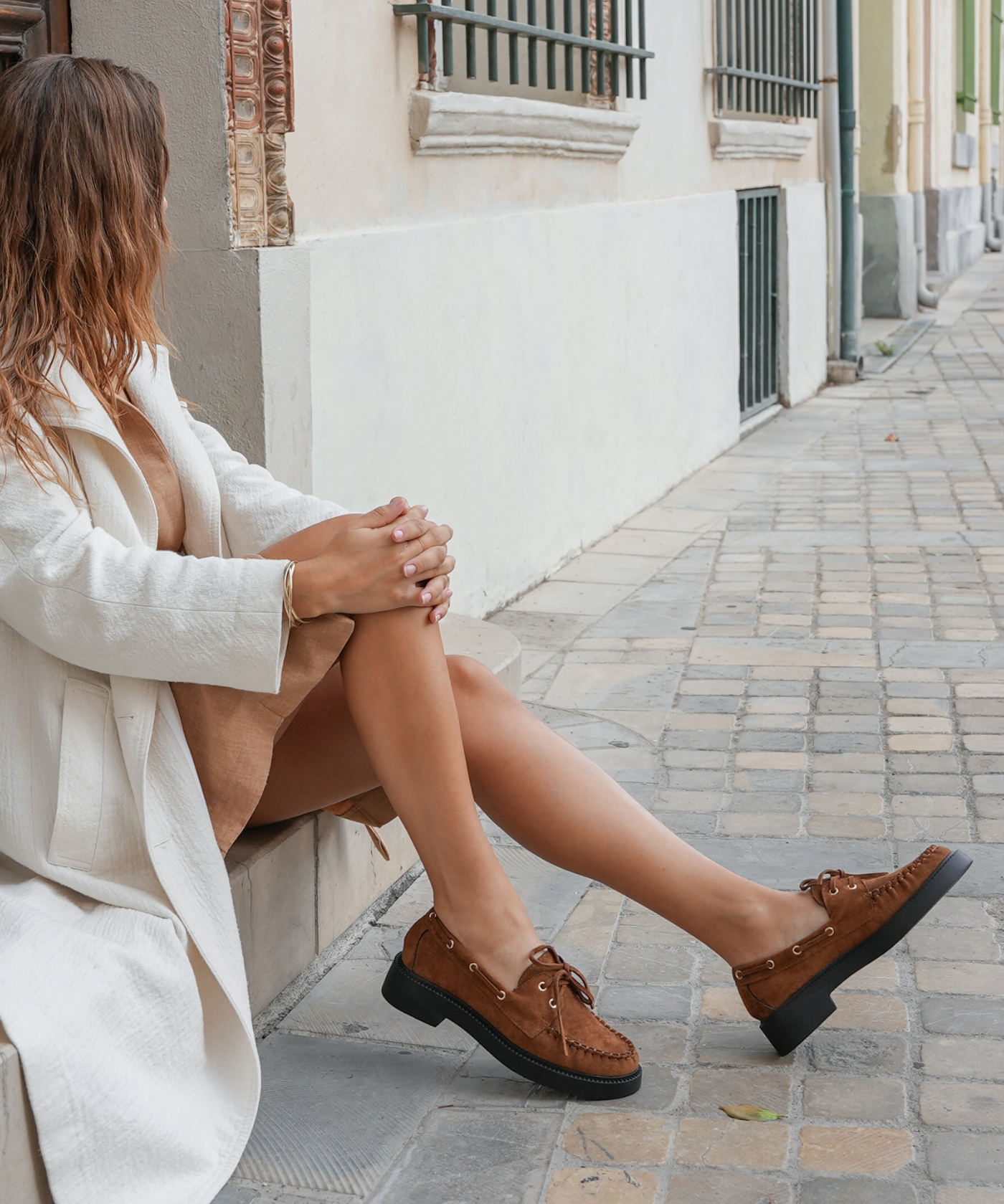 MOCASSINS CAMEL SEMELLE ÉPAISSE NOIRE - Casualmode.fr