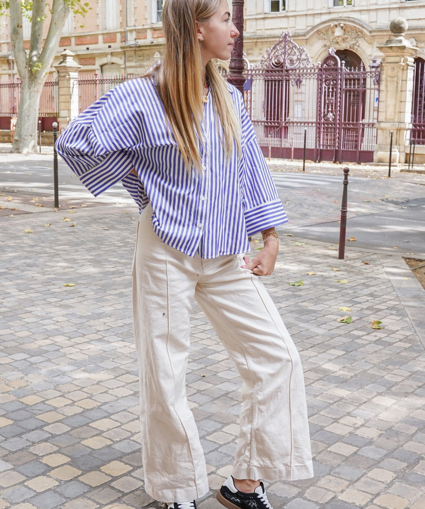 BASKETS NOIRES AVEC ÉTOILE BLANCHE - Casualmode.fr