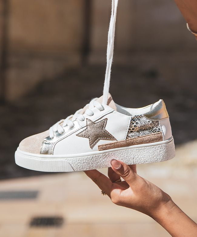 Basket femme python doré étoile à lacets - Carla - Casualmode.fr