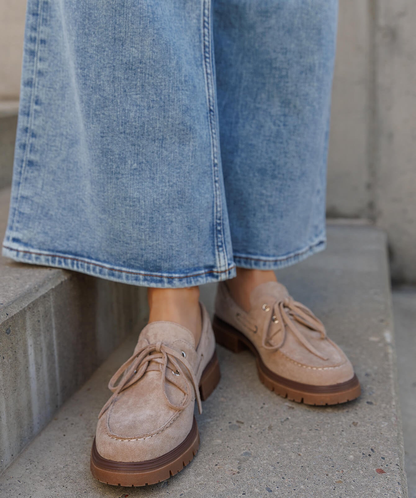 DERBIES BEIGE – ÉLÉGANCE DÉCONTRACTÉE - Casualmode.fr
