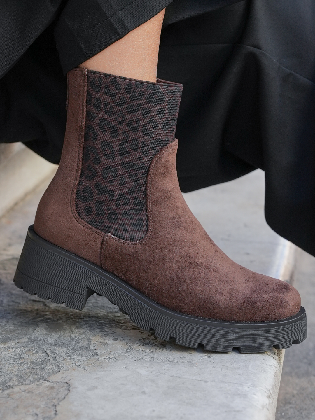 BOTTINES MARRON – MOTIF ANIMALIER ÉLÉGANT - Casualmode.fr