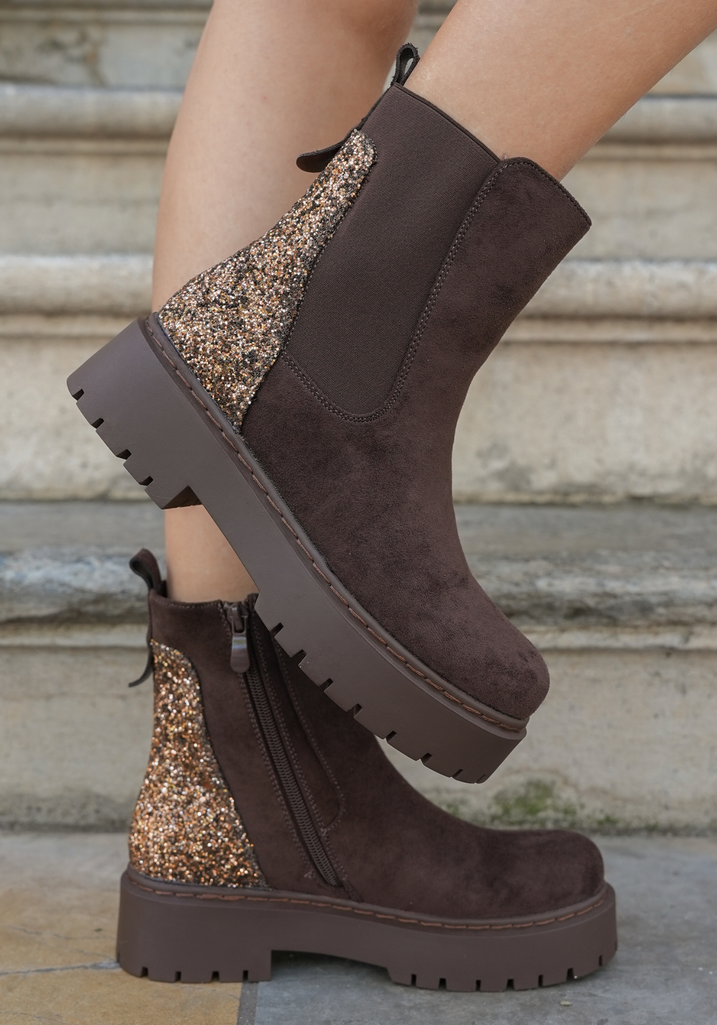 BOTTINES MARRON CHELSEA – ARRIÈRE PAILLETTES - Casualmode.fr