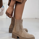 BOTTINES TAUPE AVEC SEMELLE CRANTÉE