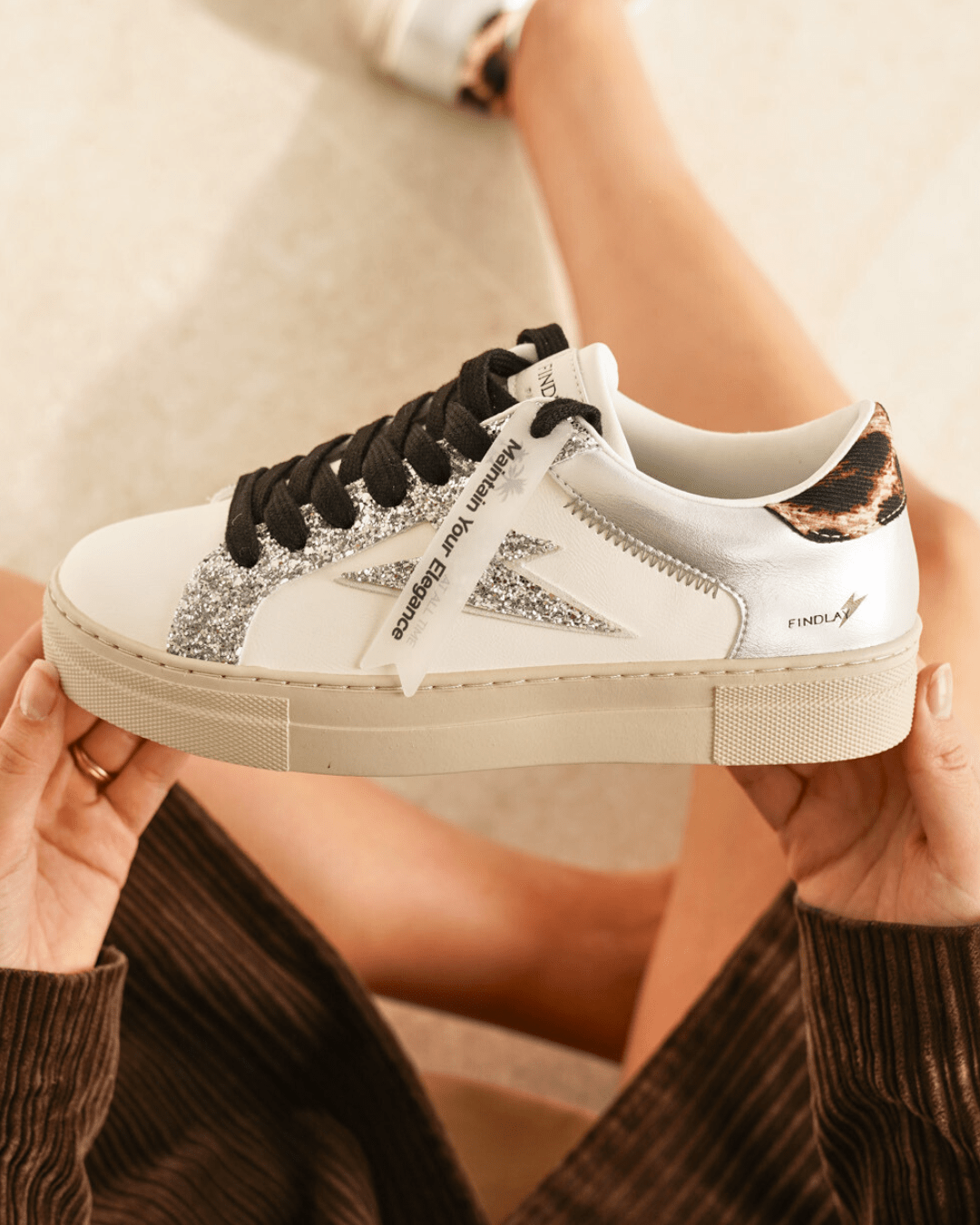 Basket femme argentée à lacets - Sandrine - Casualmode.fr
