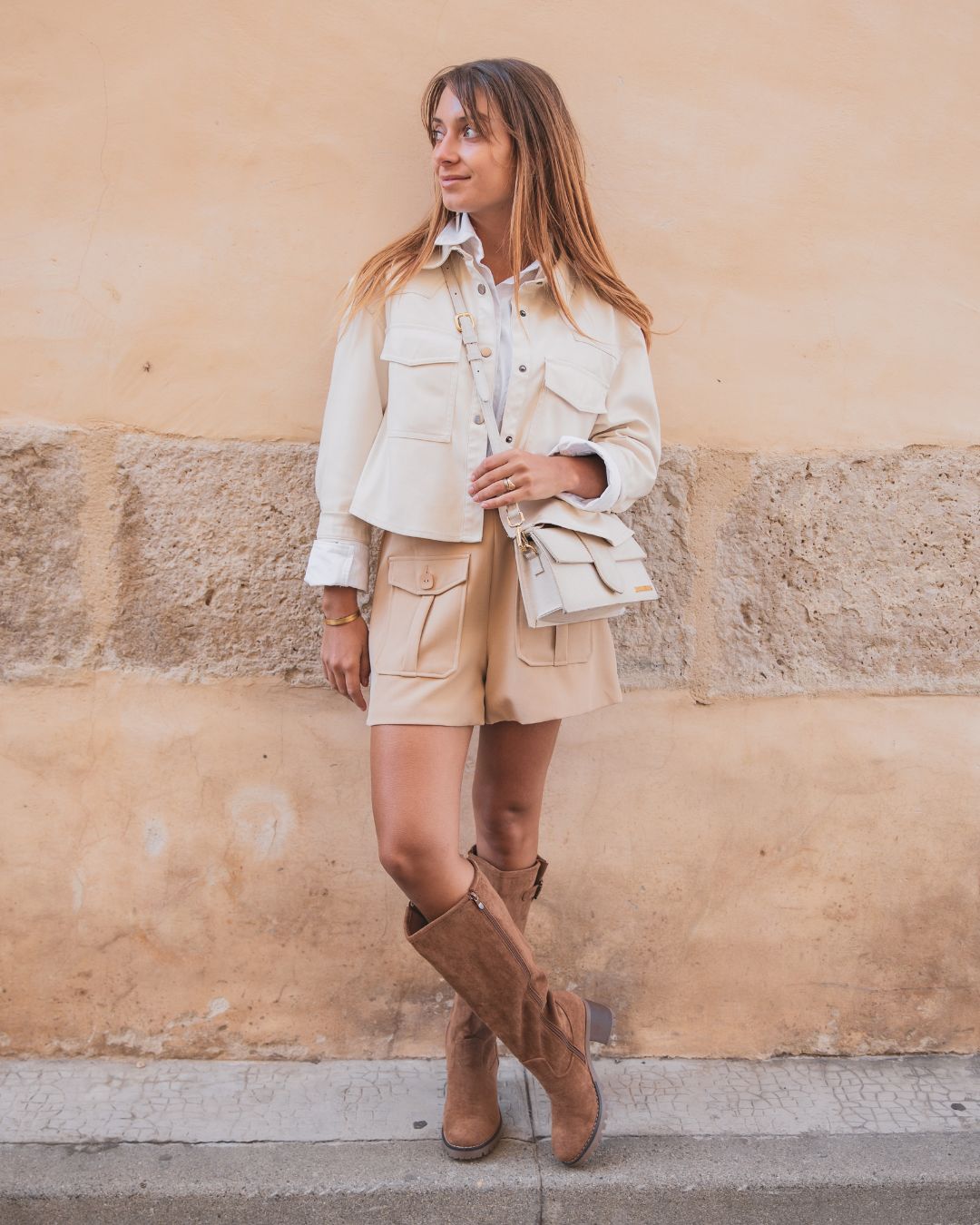 BOTTES HAUTES À TALONS CAMEL & SEMELLE CRANTÉE - Casualmode.fr