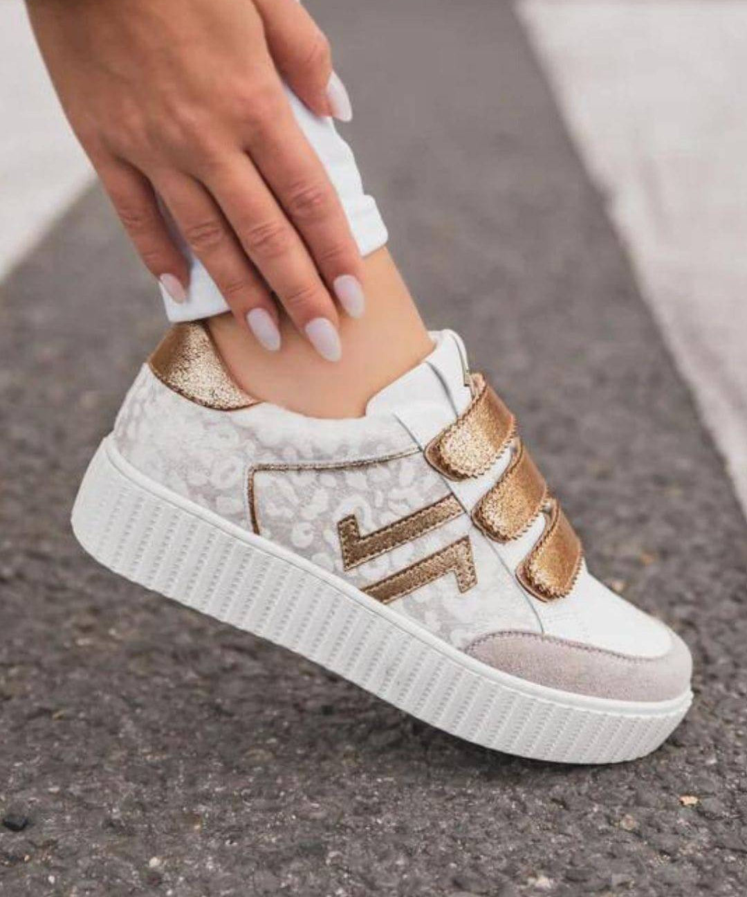 Basket femme dorée à scratch - CL79 GOLD - Casualmode.fr