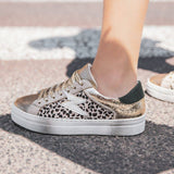 Basket femme léopard et dorée à lacets - Chrysta - Casualmode.fr