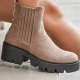 BOTTINES TAUPE À TALON ÉPAIS