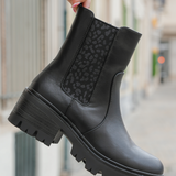 BOTTINES NOIRES CHELSEA – STYLE & CARACTÈRE