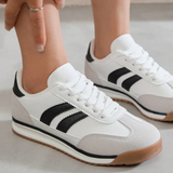 BASKETS FEMME BLANCHES A LACETS - Casualmode.fr