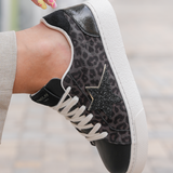BASKETS IMPRIMÉ LÉOPARD NOIR AVEC ÉTOILE PAILLETÉE