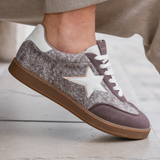 BASKETS MARRON AVEC ÉTOILE BLANCHE